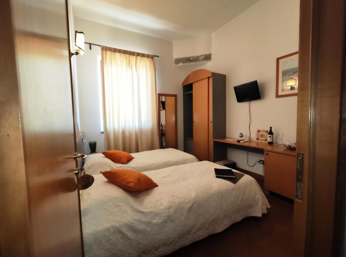 Locanda Menabuoi Donoratico Luaran gambar